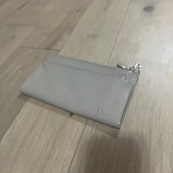 Dior Makeup bag/ wallet - Picture 2 of 9